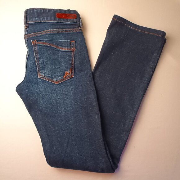 Express Jeans Size 0 Barely Boot Low Rise Dark Wash - Picture 1 of 9